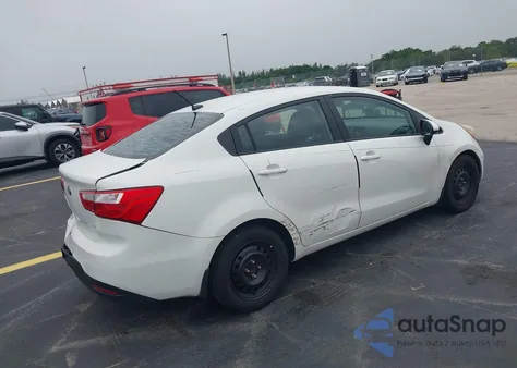2014 Kia Rio Lx z USA, uszkodzony, nr VIN KNADM4A33E6334353